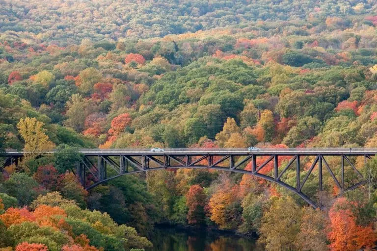 Things to do in New York State include visiting the Hudson Valley