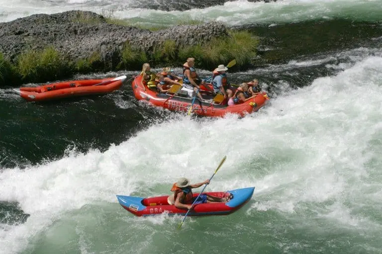 things to do in Oregon rafting Deschutes River