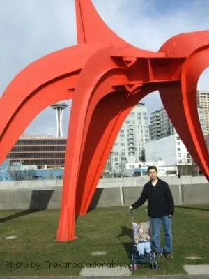 Kid-friendly Olympic Sculpture Park Seattle, Washington free family fun in seattle
