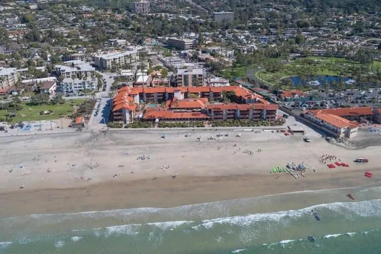 La Jolla Shores Hotel in the best family beachfront hotel in San Diego
