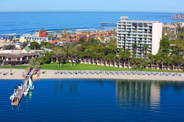 The catamaran resort is one of the best value kid-friendly hotels in San Diego