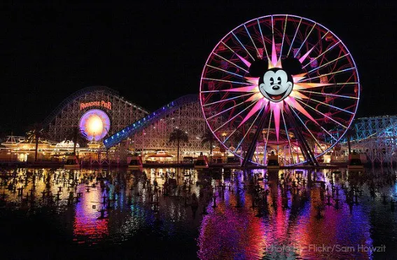 Disneyland-California-Adventure-Mickey's-Fun-Wheel-Trekaroo