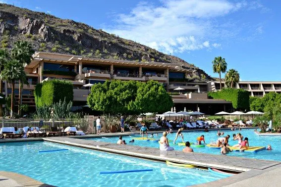 Phoenix Phoenician Pool against Camelback Mtn