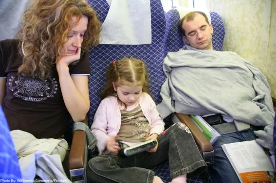 Family_Airport_Travel Jet Lag