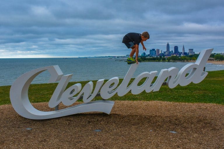 Edgewater Park Cleveland Script Sign