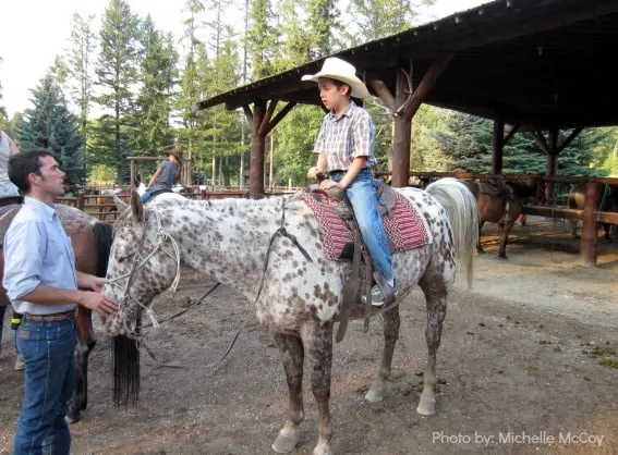 Learning-Horse-Riding-Dude-Ranch-Trekaroo