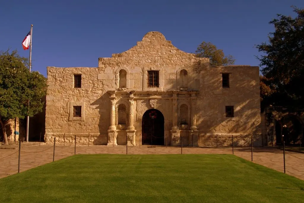 alamo photo