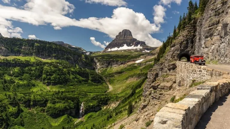 Glacier-National-Park-Going-to-the-sun-road