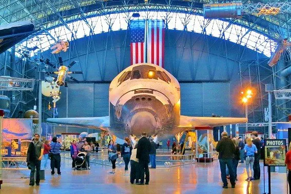 Space Shuttle Discovery Udvar Hazy Center Dulles Virginia