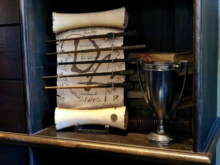 Wizarding World of Harry Potter in Hollywood Ollivanders