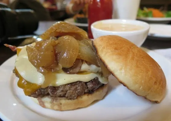 Burger at Morgan's Tavern and Grill New Bern, North Carolina with kids