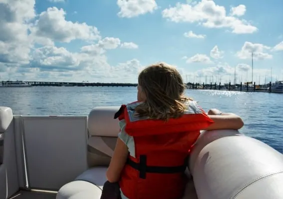 Trent River New Bern, North Carolina with kids Aerie Ferr Pontoon Boat