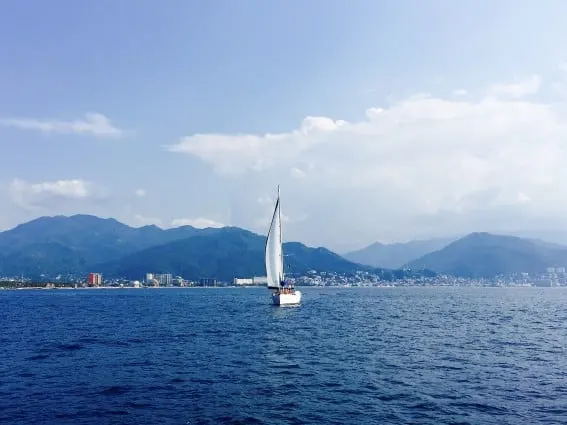 Bandaras Bay is home to our first epic adventure in Puerto Vallarta with kids #puertovallarta #trekarooing