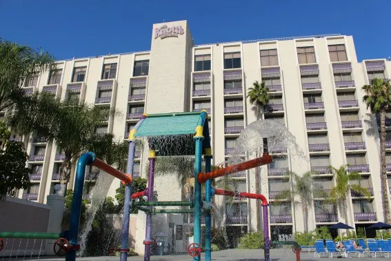 Did you know Knott's Berry Farm has a hotel? Stay onsite to get easy access to the park, free parking, and free kid's meals