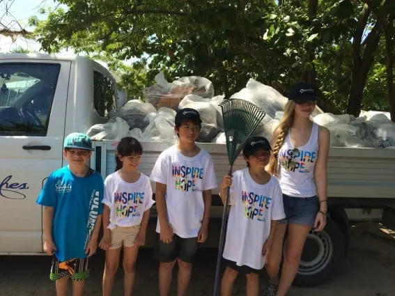 Voluntourism in Jamaica - Beach Clean Up