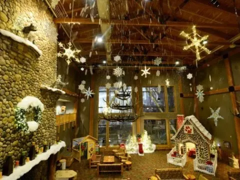 Great Wolf Lodge Christmas 2022 &ndash; Snowland