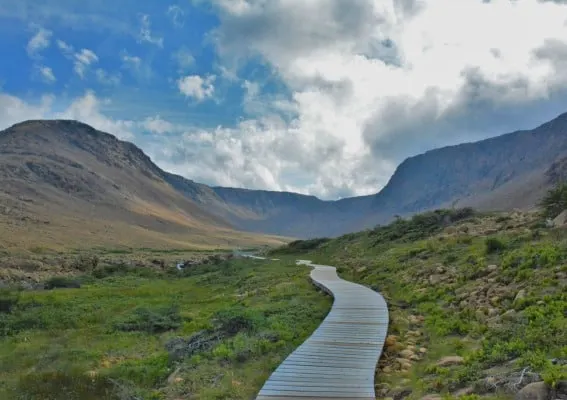 tablelands-gros-morne-newfoundland-canada