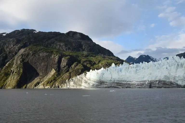 Uncruise Alaska Small Ship Alaska cruise with kids