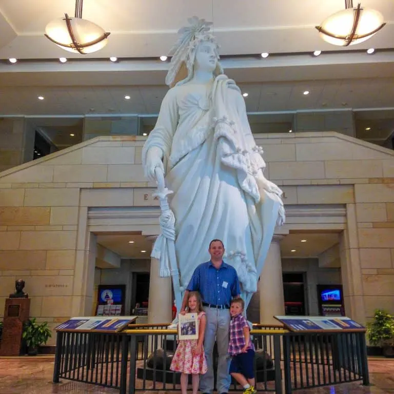 Things to do in Washington DC with Kids tour the US Capitol 