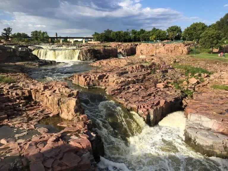 Stay the night in Souix Falls on your road trip from Chicago to Yellowstone