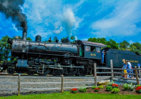 Your Guide to the Iconic Strasburg Railroad in Lancaster, PA