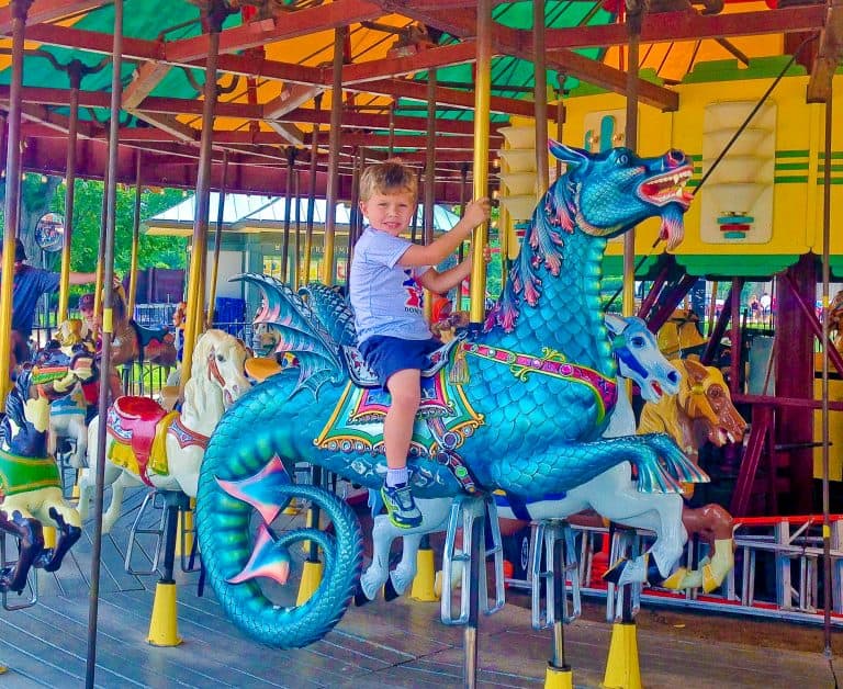 Toddler Activities in DC include the Caousel in the National Mall