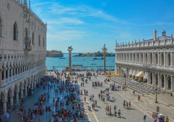 A Family Guide to Experiencing the Magic of Venice with Kids 24