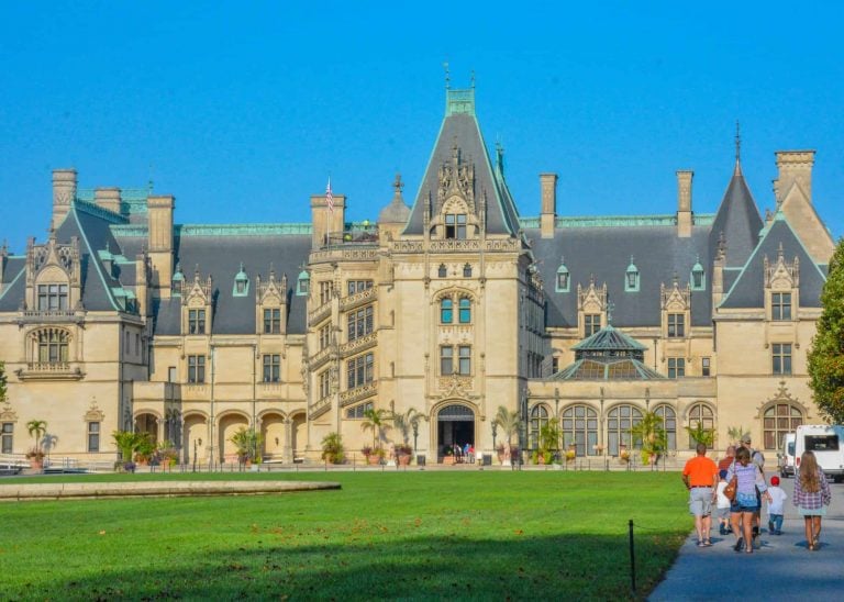 The 15 Best U.S. Cities for Cool Weather Summer Vacations 15 Blue Ridge Parkway Asheville Biltmore Estate