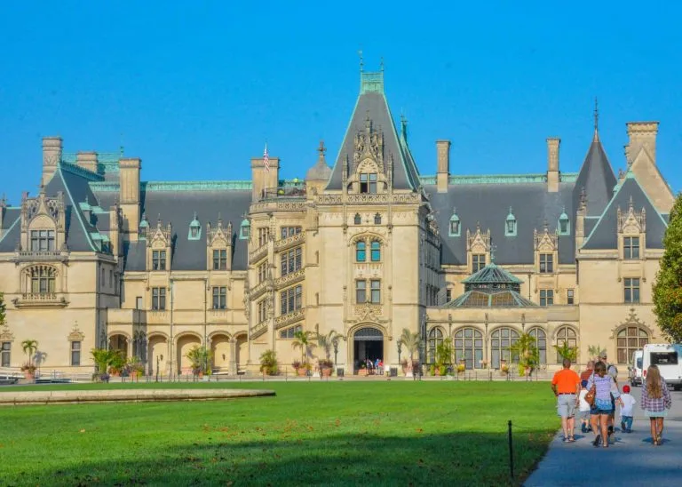 The 15 Best U.S. Cities for Cool Weather Summer Vacations 15 Blue Ridge Parkway Asheville Biltmore Estate