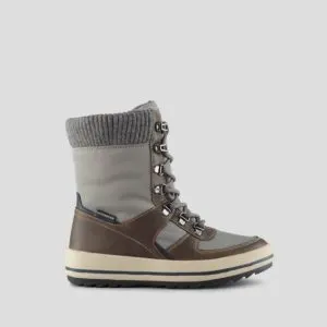 trekaroo holiday gift guide - cougar snow boots