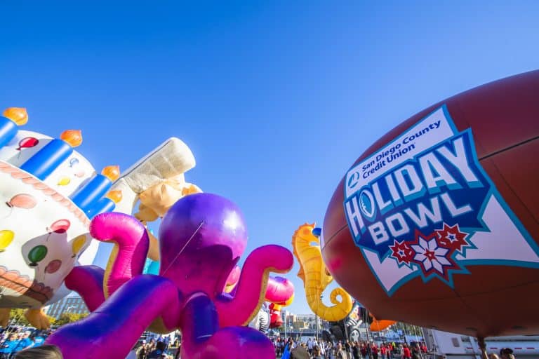 San Diego December Events include the Holiday Bowl Parade