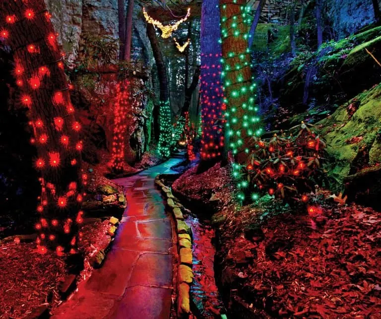 christmas-events-in-atlanta-rock-city-enchanted-garden-of-lights