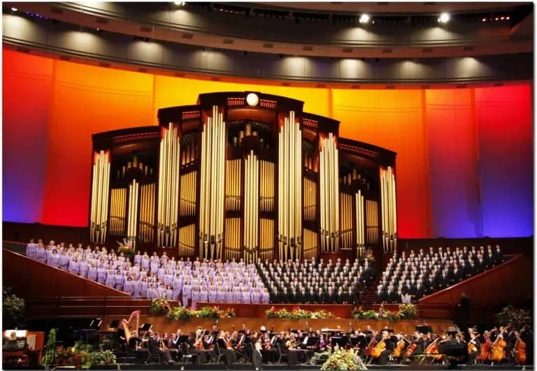 Salt Lake City Christmas Events choir at temple square