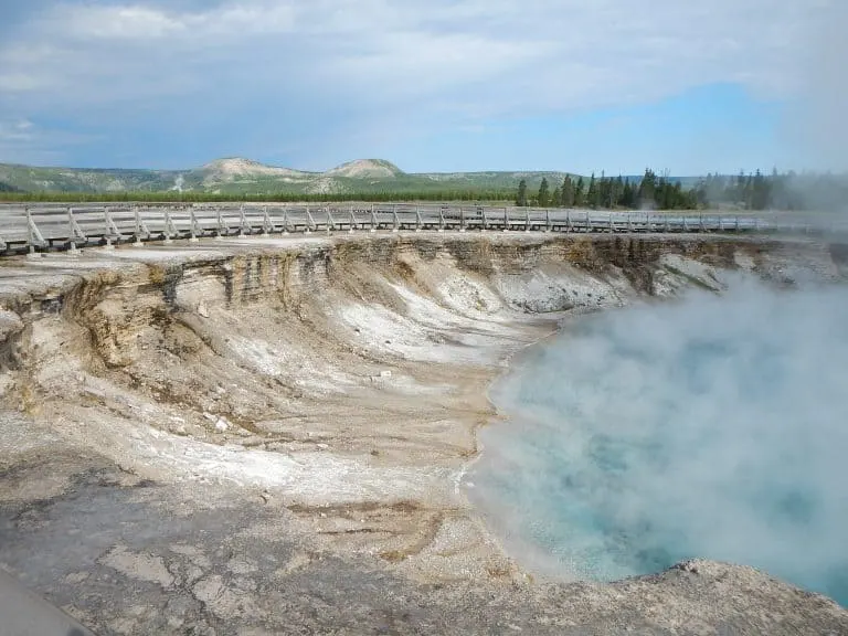 Yellowstone National Park is one of the best national Parks for hiking