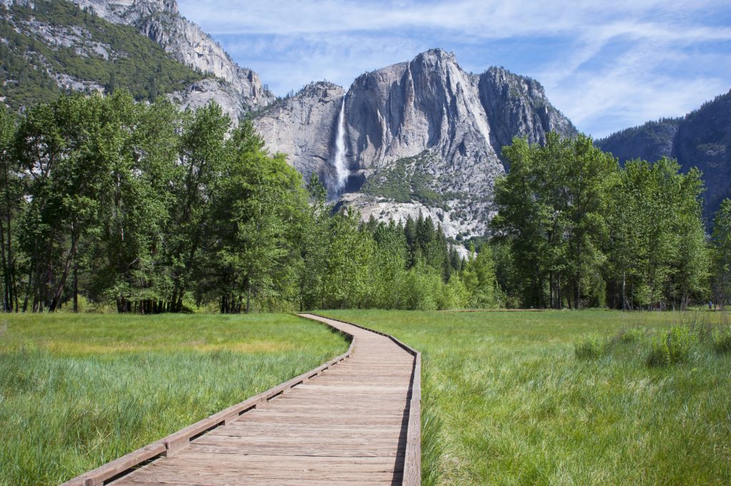 Things-to-do-Yosemite-National-Park-with-kids-Falls-Hike