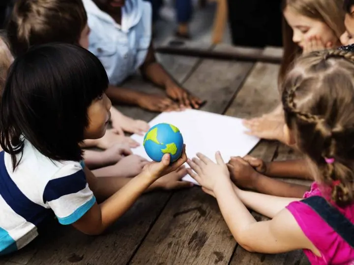 Road School Guides & Educational Tour Itineraries