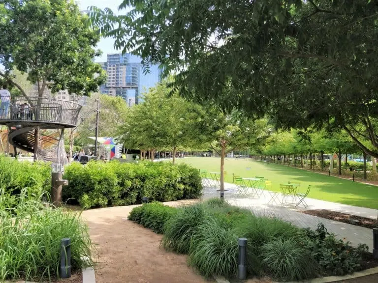 things to do in dallas with kids, Klyde Warren Park