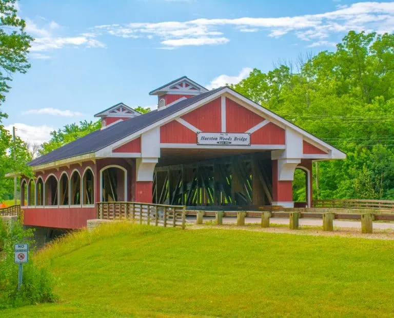 ohio weekend getaways at ohio state park lodges 