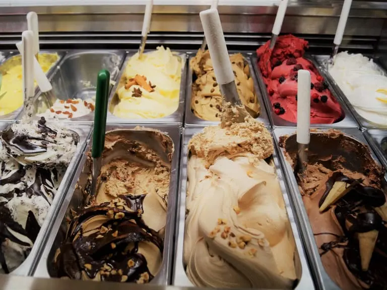 things to do in Rome include sampling gelato
