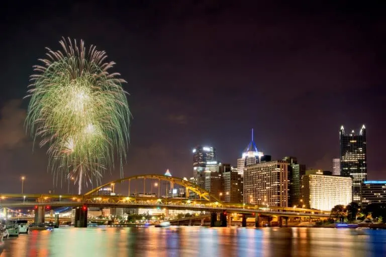 Pittsburgh Christmas events include fireworks. 