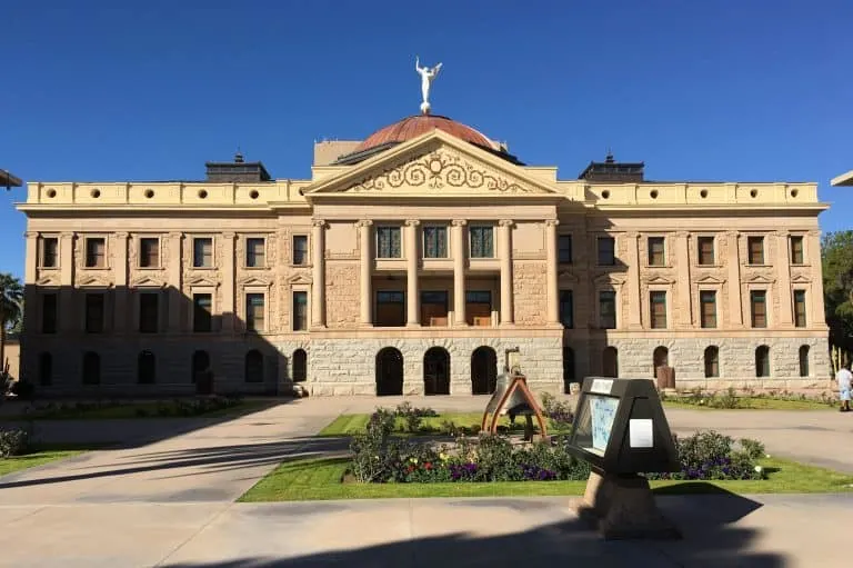 free things to do in phoenix include the Arizona capitol museum