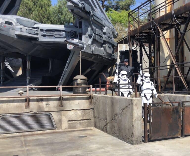 Storm Troopers Star Wars Galaxys Edge