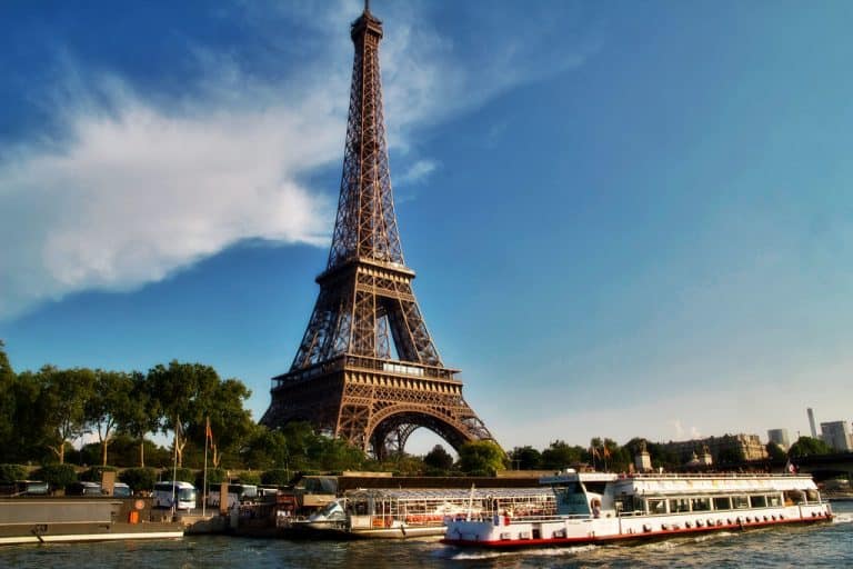 Seine River Cruise - Paris 