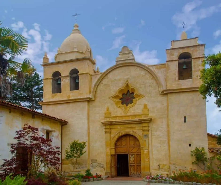 Mission San Carlos Borromeo del Rio