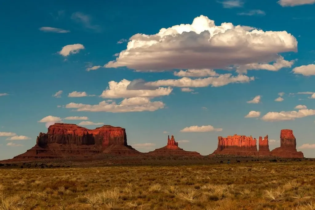 monument valley by flickr g yancy weekend getaways from phoenix