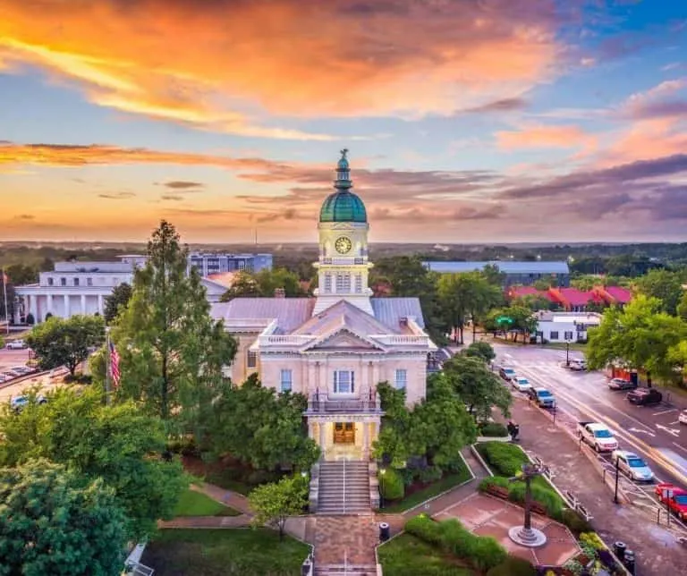 Day trips from Atlanta include  Athens, Georgia.