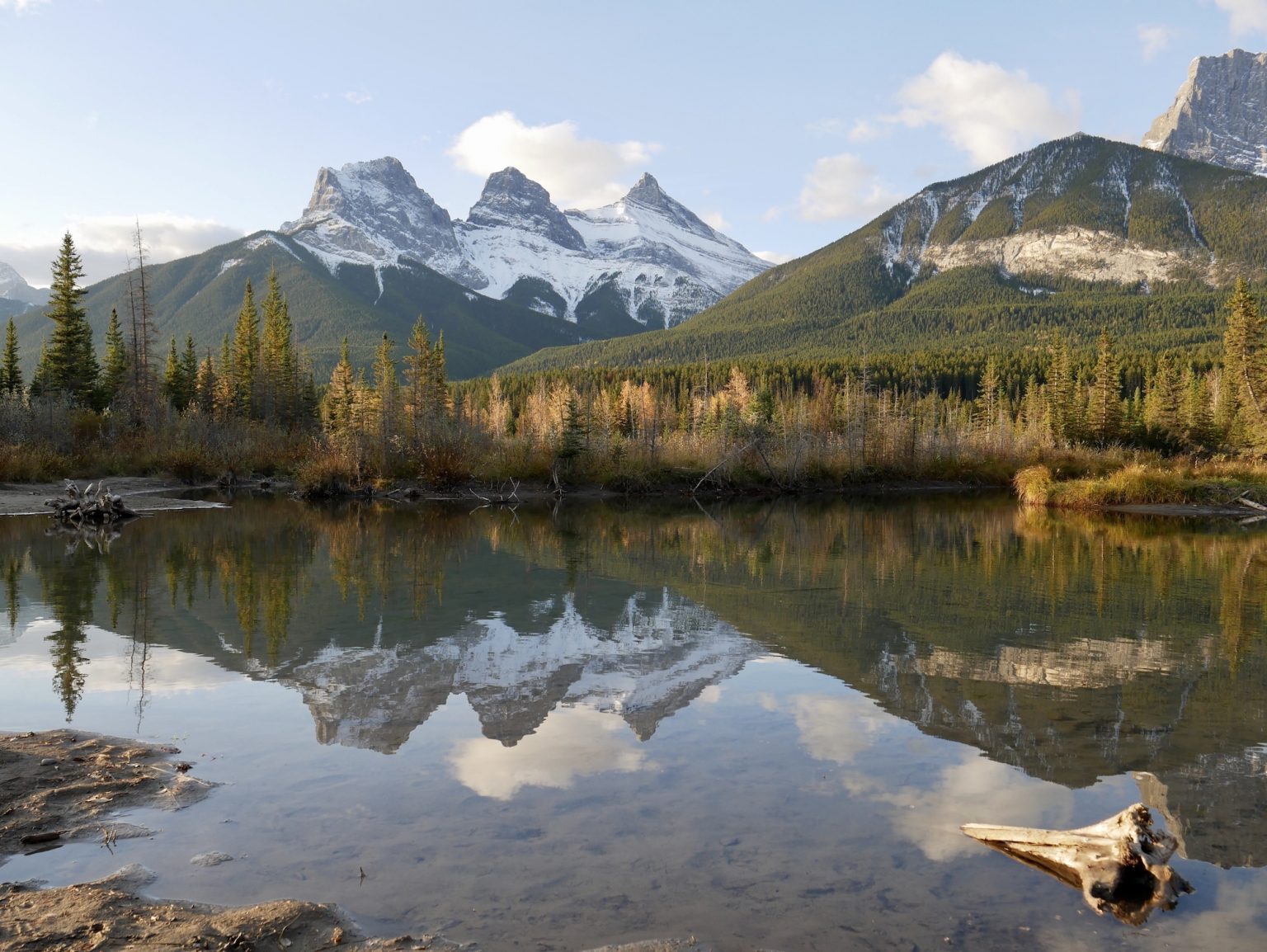 Calgary to Banff Drive- 3 Amazing Stops to Explore