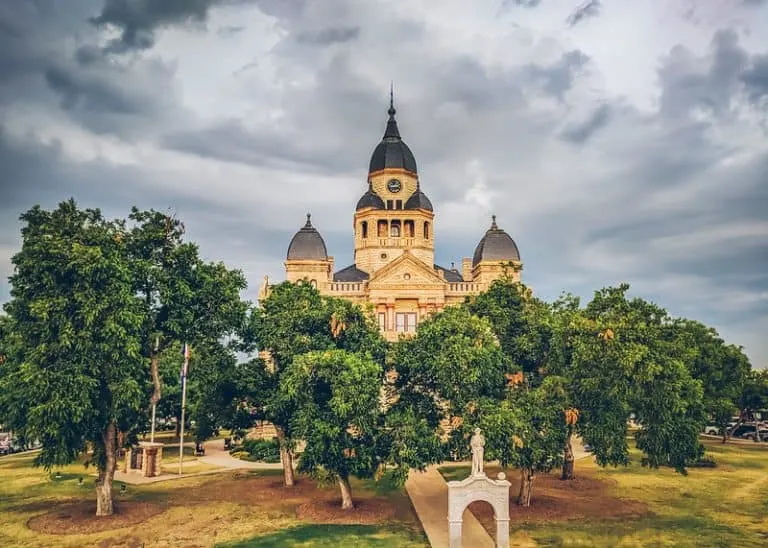 Dentin Texas Courthouse