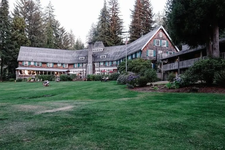 Lake Quinault Lodge in Olympic National Park