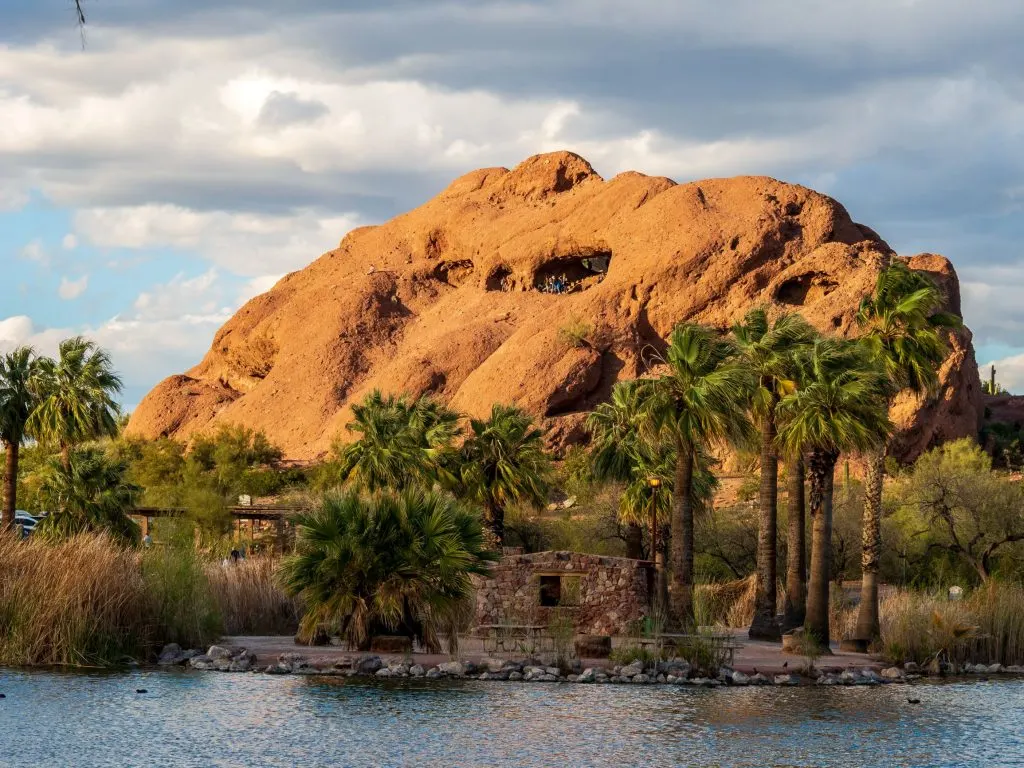 hole in the rock at papago park phoenix arizona